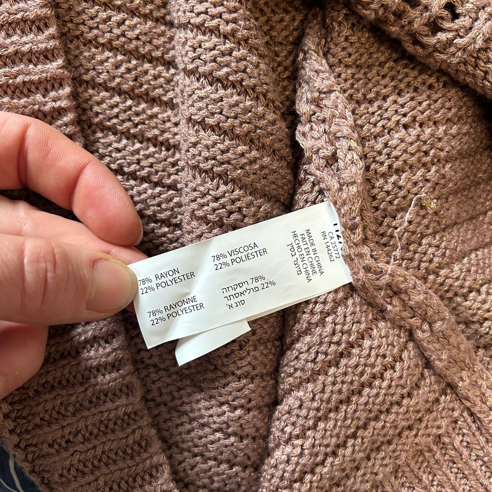Black Tape_ V-Neck Knit Poncho Sweater in Mauve Brown - Picture 7 of 7